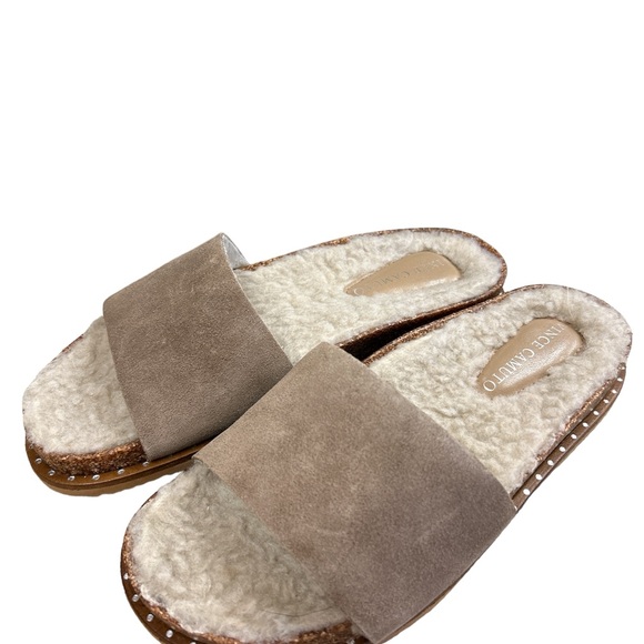 Shoes - Picture 1 of 1